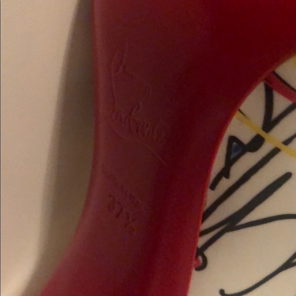 Christian Louboutin never worn with dust bag. - Picture 5 of 8